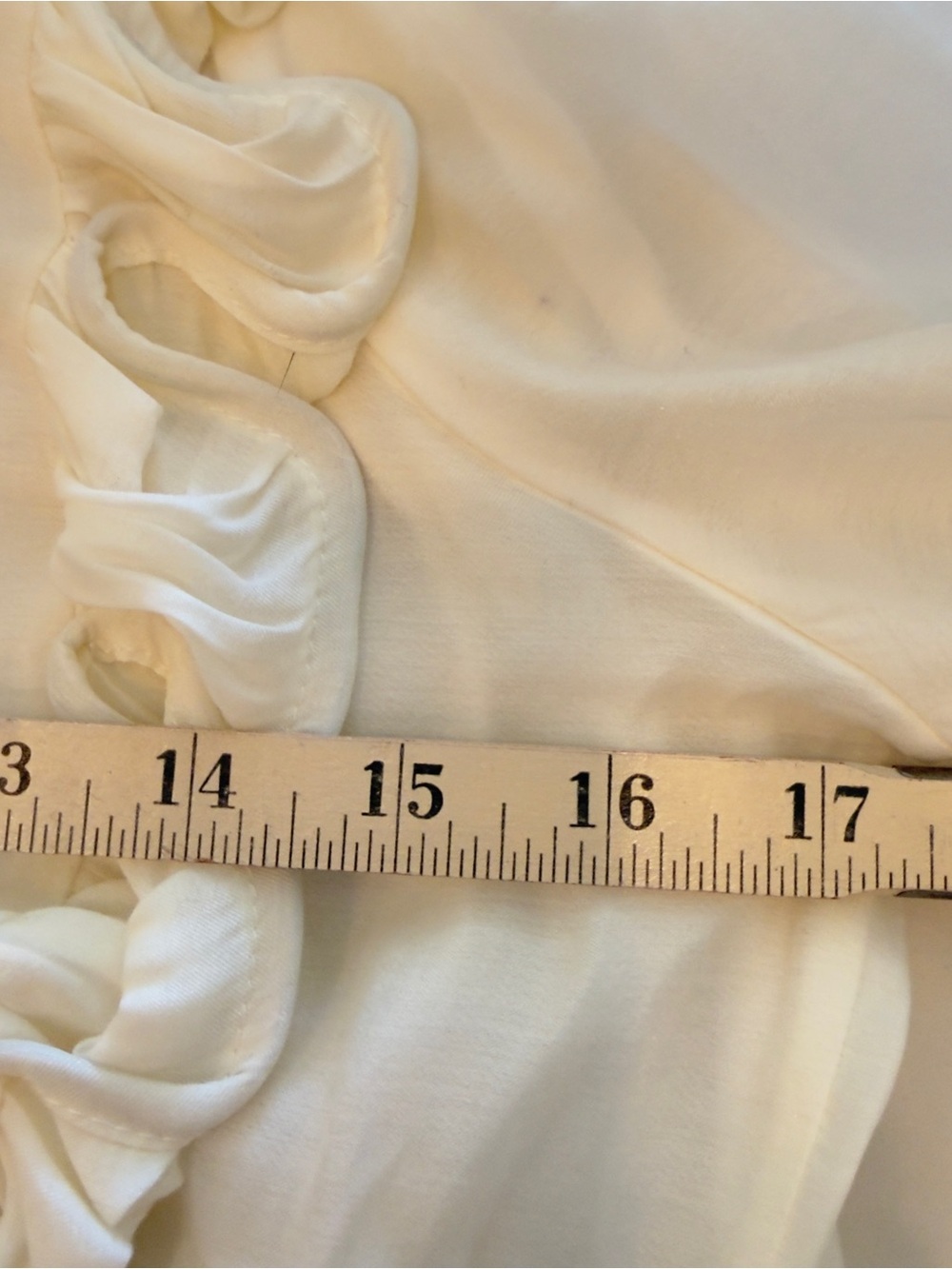 The Label Edition Ezra Ruffle Shirt Off-White Cream Heart Buttons XS Excellent - Picture 12 of 13